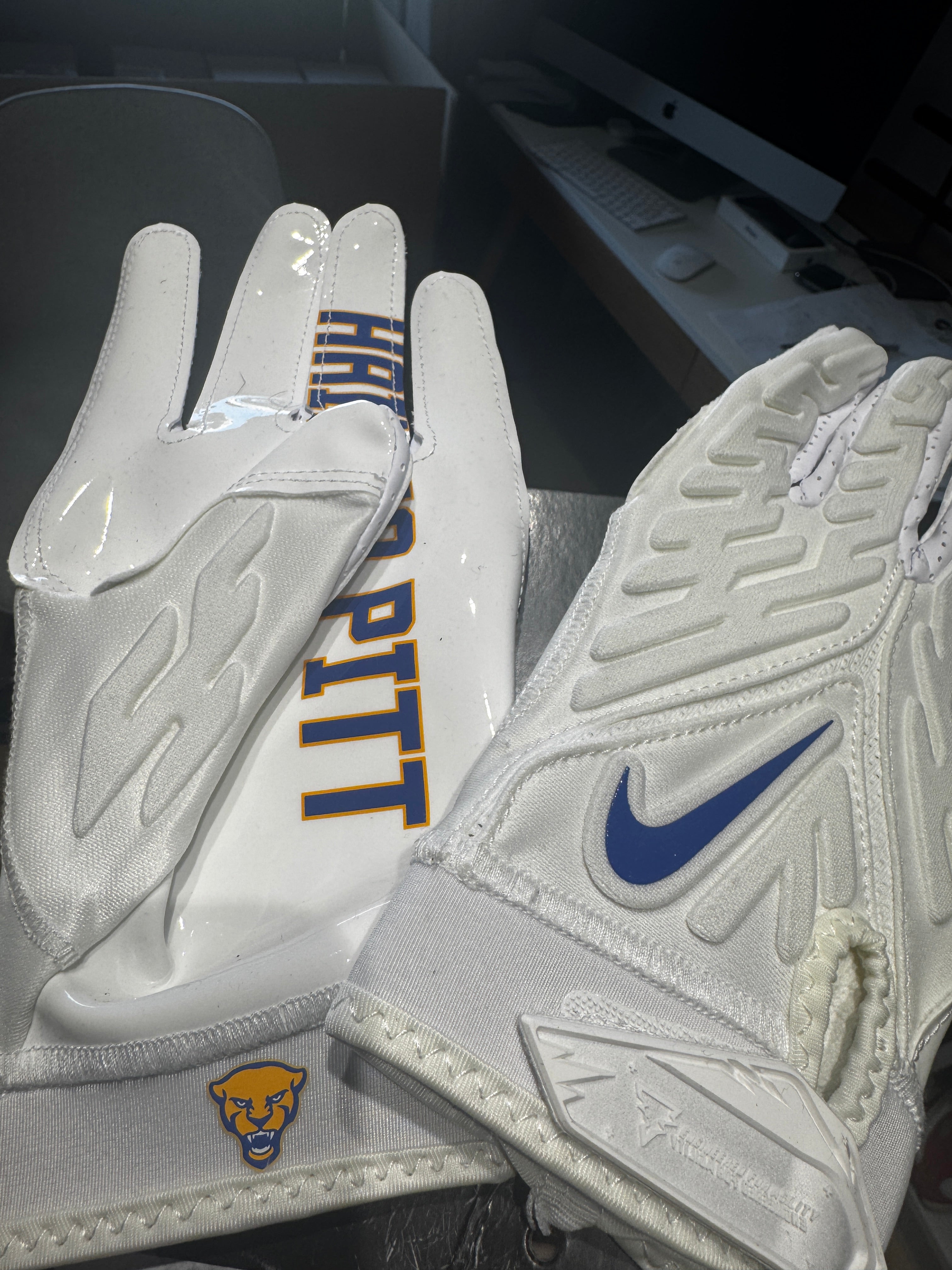 Nike Superbad (L) (Pittsburg Panthers) –