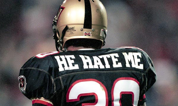 VIDEO: Never Forget the XFL: X-treme Football League