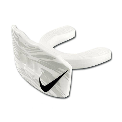 Nike Game- Ready Youth Lip Protector Mouth Guard