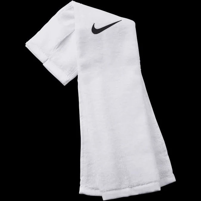 Nike Alpha Towel - www.SportsTakeoff.com